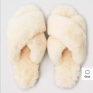 Aerie Emu Australia Mayberry slipper brand new